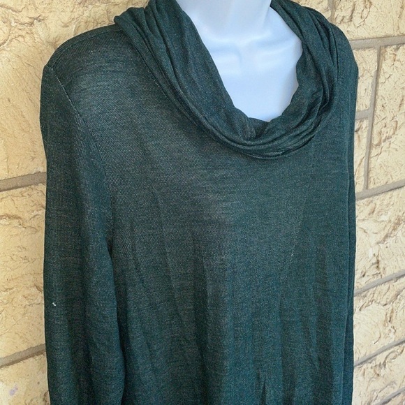 Green Tunic Top turtle neck size large comfy thin femme Cowneck - Picture 4 of 10
